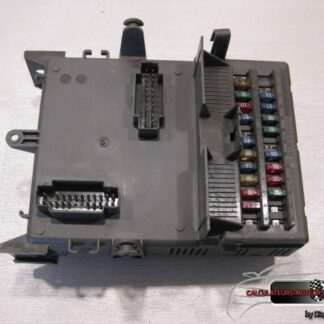 Boitier Fusible Renault — Réf. 518002217-8200148610-8200004201-E
