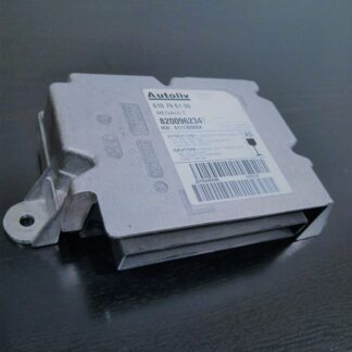 Calculateur Air Bag Autoliv RC5 P1P2 Renault — Réf. 610796100-8200962347-611130900A